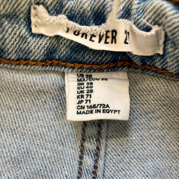 LIKE NEW F21 Premium Highrise Buttonfly Skinny Jeans - Picture 5 of 8